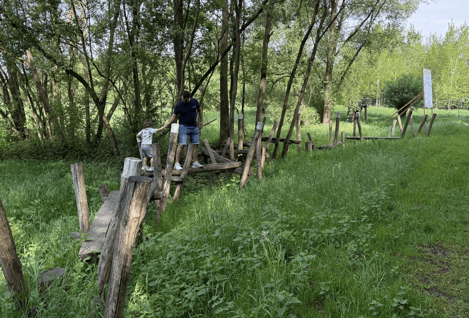 Hageland met kinderen in de natuur