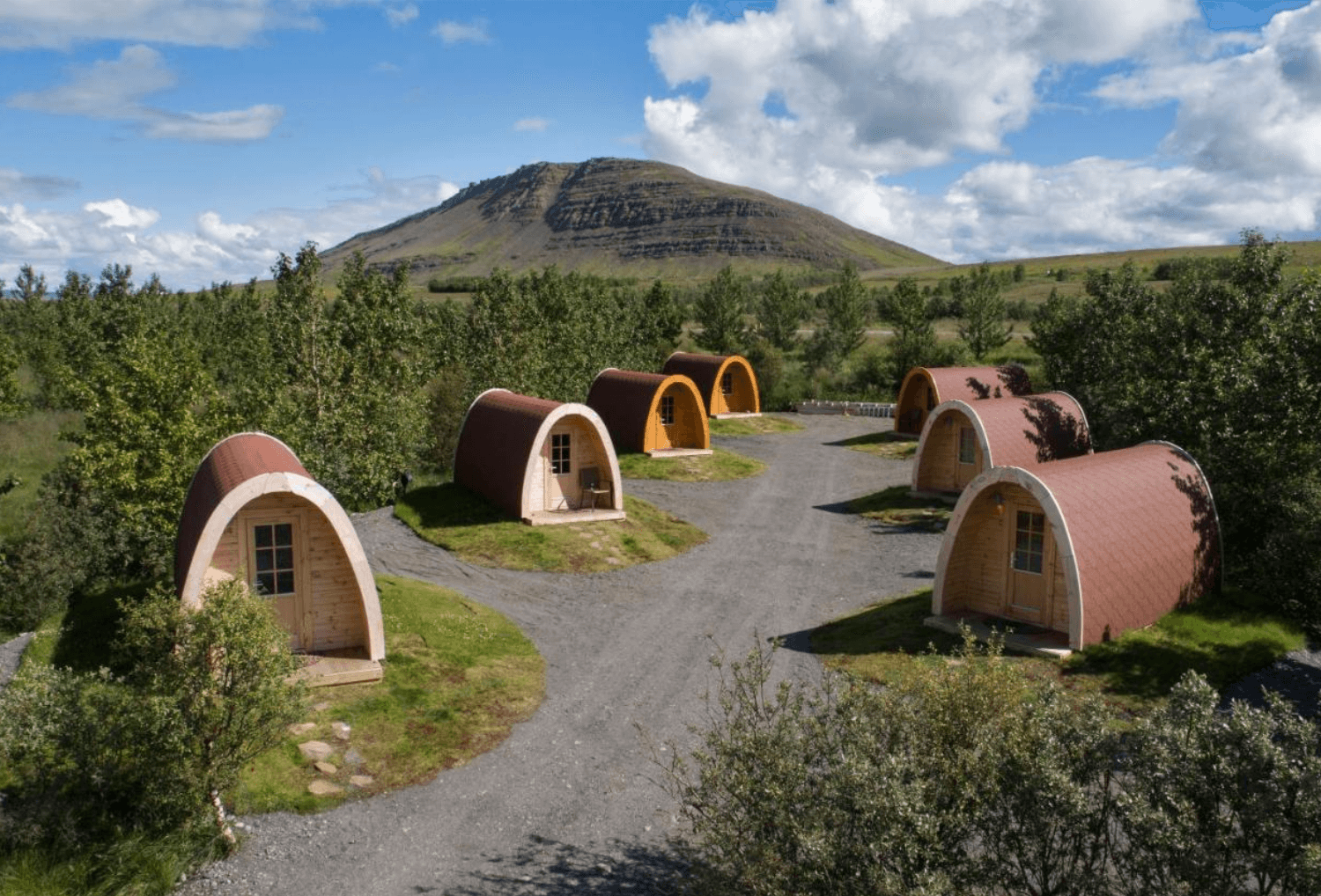 IJsland-campings-1-Fossatun-Camping-Pods-Cottages