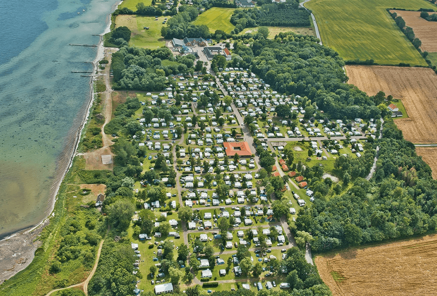 Kindvriendelijke-campings-in-Denemarken-4-First-Camp-Bøsøre-Strand
