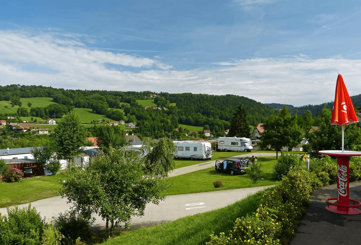 Zwitserland-campings-7-Camping-Lac-des-Brenets