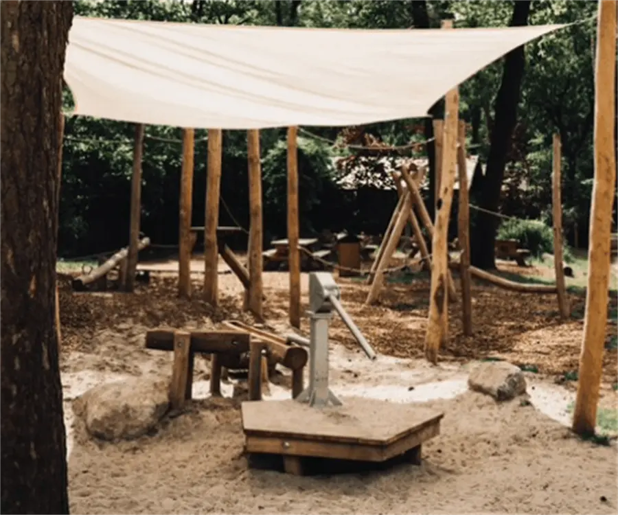 By Roots Tinyhouse WeDiscover