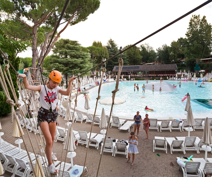Camping Hu Altomincio Village WeDiscover