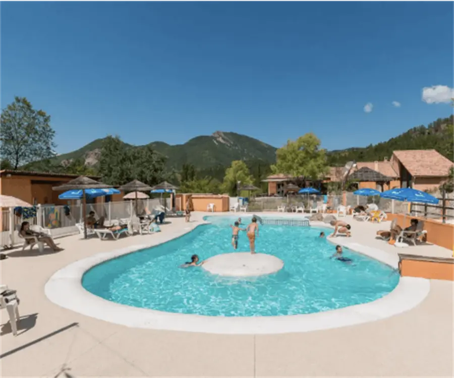 Flower Camping Le Clot du Jay WeDiscover